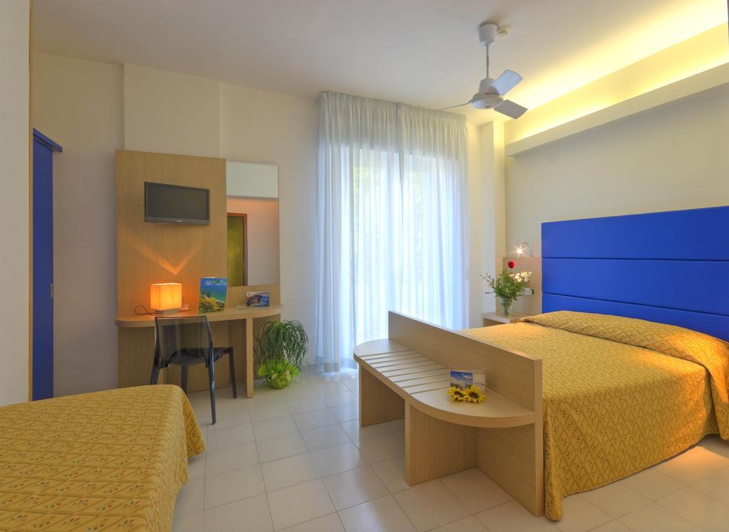 Hotel Kon Tiki Numana Chambre photo